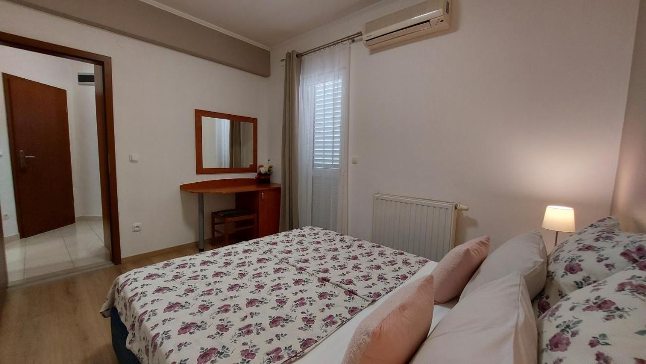 Villa Rossa Tučepi Exterior foto
