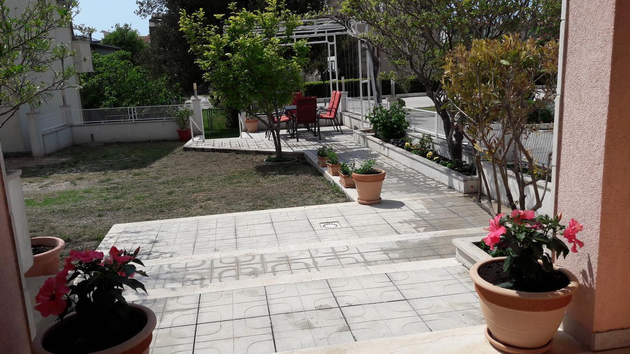 Villa Rossa Tučepi Exterior foto